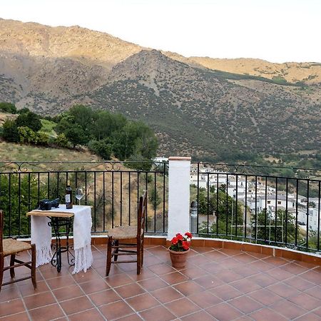 Casa Rural El Fuerte De Atabuey Trevelez Luaran gambar