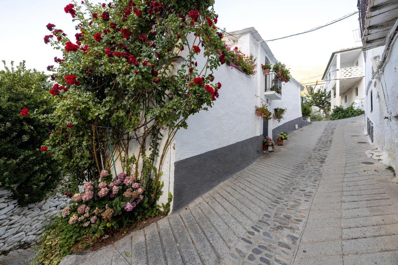 Casa Rural El Fuerte De Atabuey Trevelez Luaran gambar