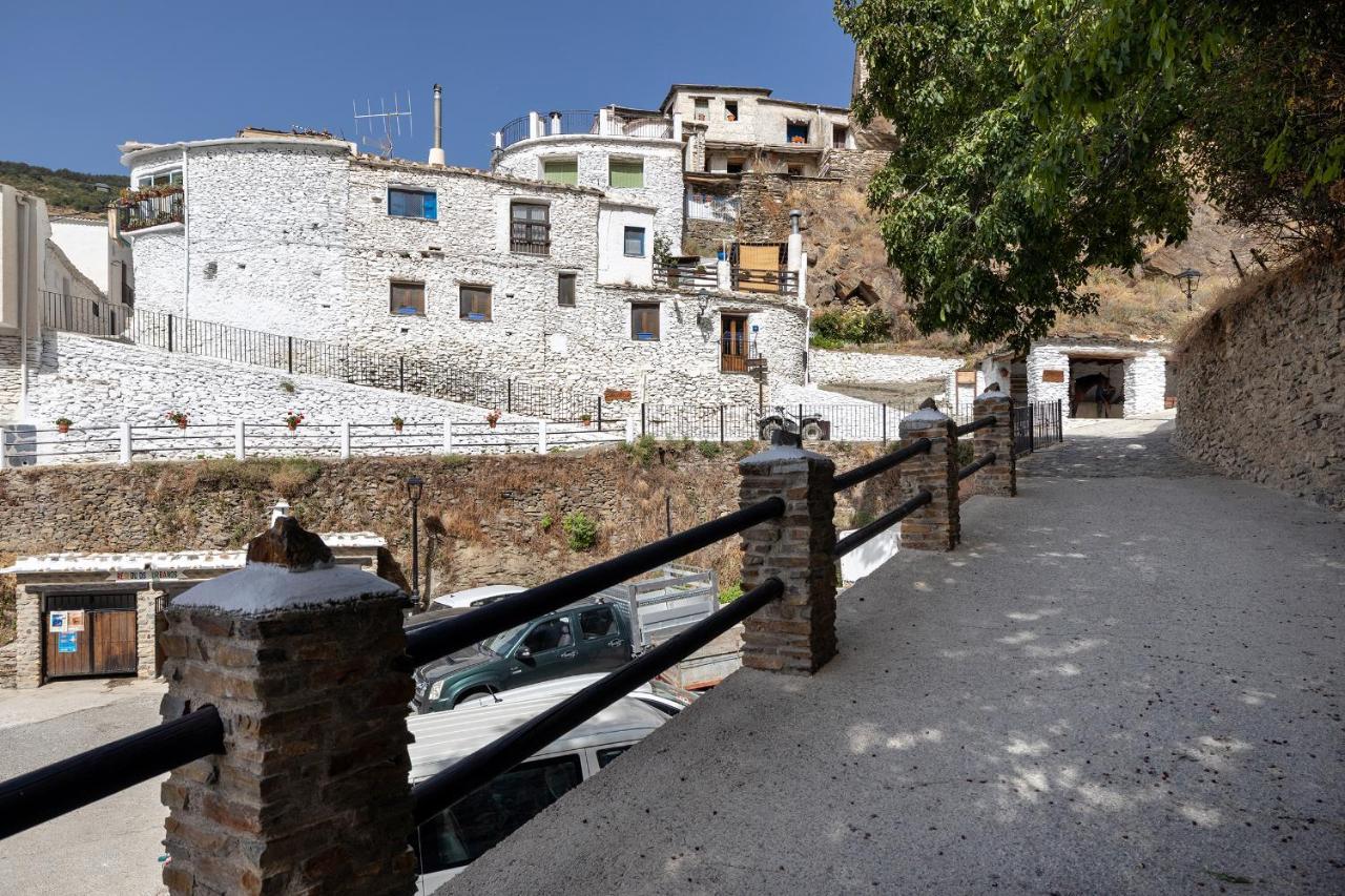 Casa Rural El Fuerte De Atabuey Trevelez Luaran gambar