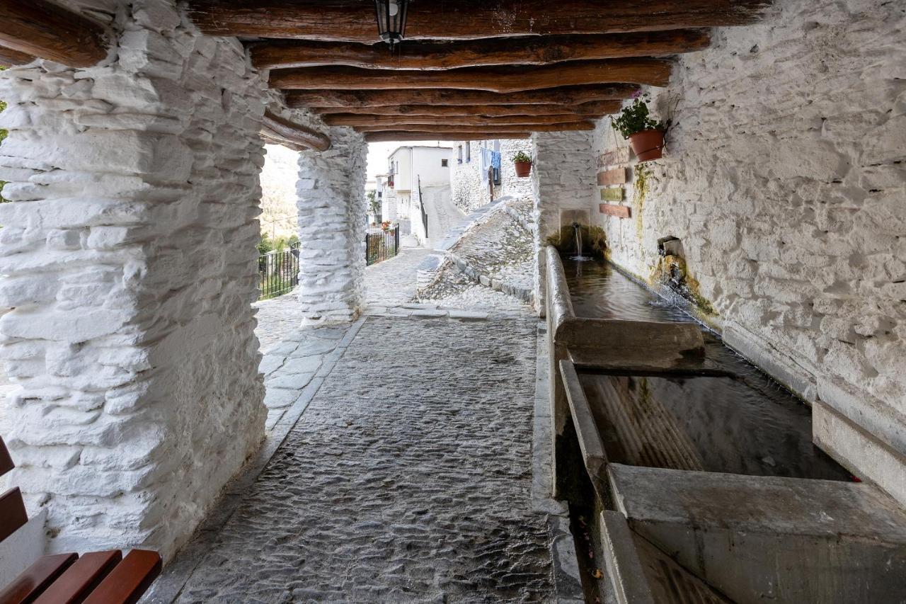 Casa Rural El Fuerte De Atabuey Trevelez Luaran gambar
