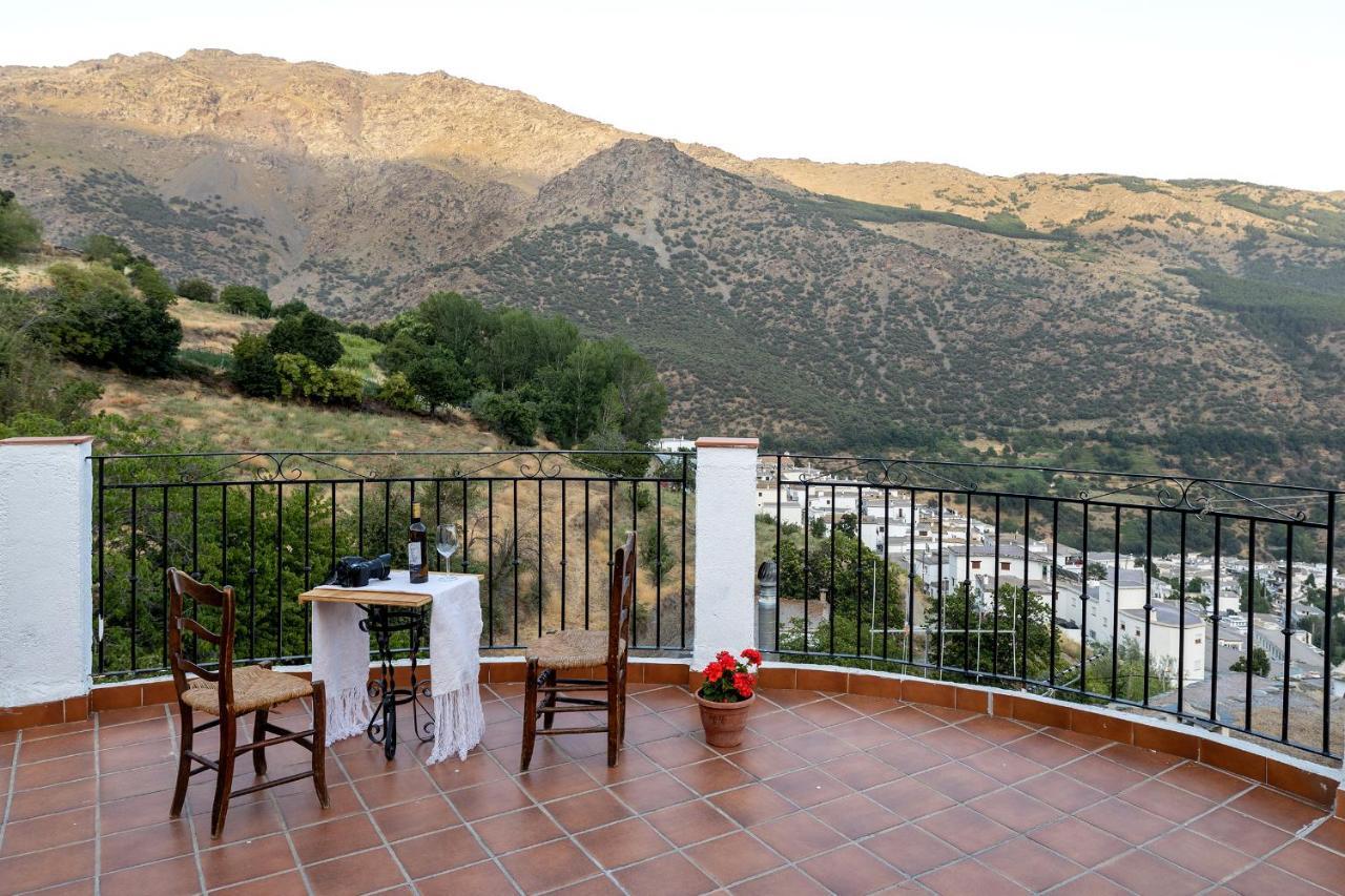 Casa Rural El Fuerte De Atabuey Trevelez Luaran gambar